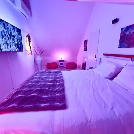 Bed & Breakfast Private Art House Next To The Dunes, Beach And Forest *