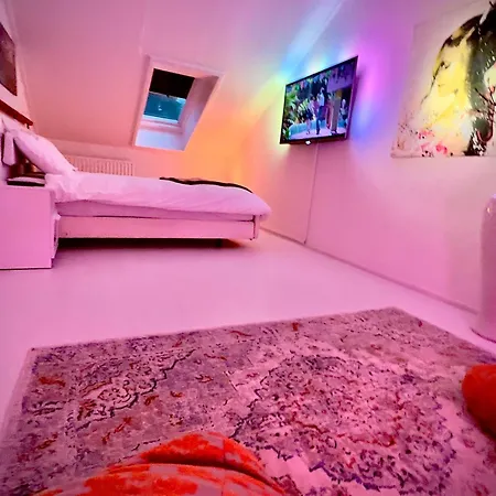 Private Art House Next To The Dunes, Beach And Forest Bed & Breakfast