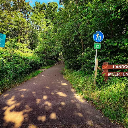 Private Art House Next To The Dunes, And Forest Alojamento de Acomodação e Pequeno-almoço 4*